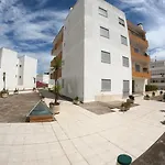 Algarve, T2 Apartment W/Balcony, Armacao De Pera Appartement *