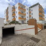 Algarve, T2 Apartment W/Balcony, Armacao De Pera Appartement Armação de Pêra