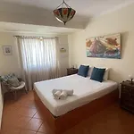 Algarve, T2 Apartment W/Balcony, Armacao De Pera *