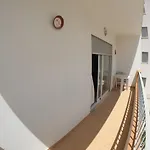 Algarve, T2 Apartment W/Balcony, Armacao De Pera * Armação de Pêra