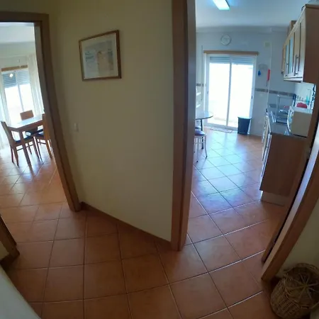 Algarve, T2 W/balcony, Apartamento Armação de Pêra