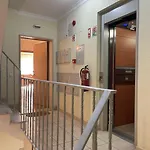 Apartment Algarve, T2 Apartment W/Balcony, Armacao De Pera Armacao de Pera