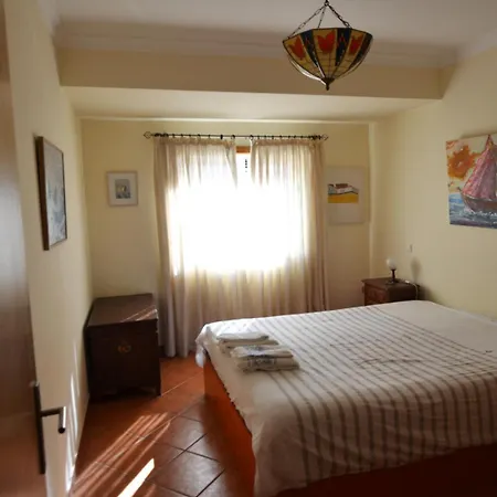 Apartment Algarve, Spacious T2 With Balcony And Garage, *