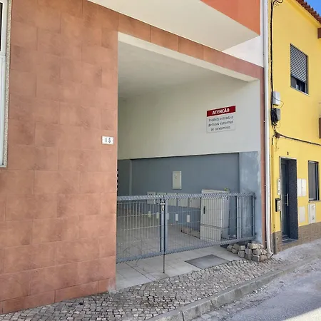 Apartment Algarve, T2 Apartment W/Balcony, Armacao De Pera *