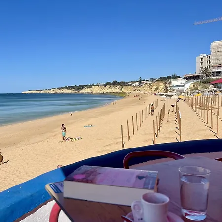 Algarve, Spacious T2 With Balcony And Garage, Armacao de Pera
