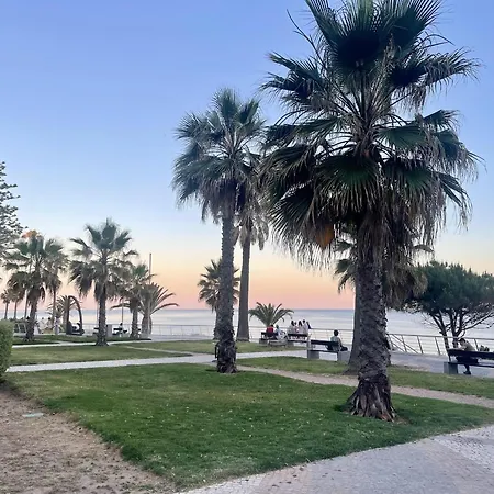 Apartment Algarve, Spacious T2 With Balcony And Garage,