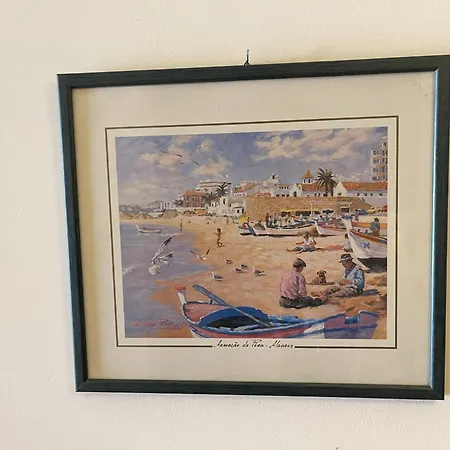 Appartement Algarve, Spacious T2 With Balcony And Garage,