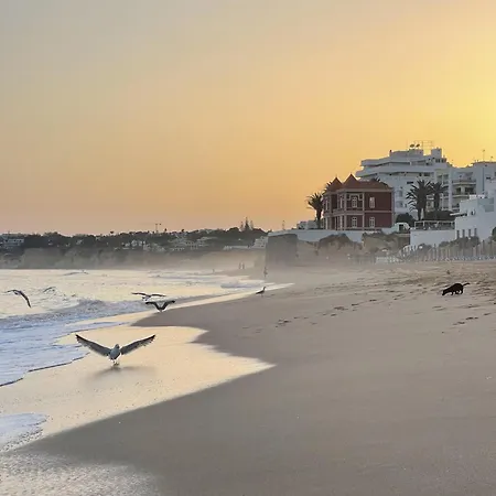 Algarve, Spacious T2 With Balcony And Garage, Apartment