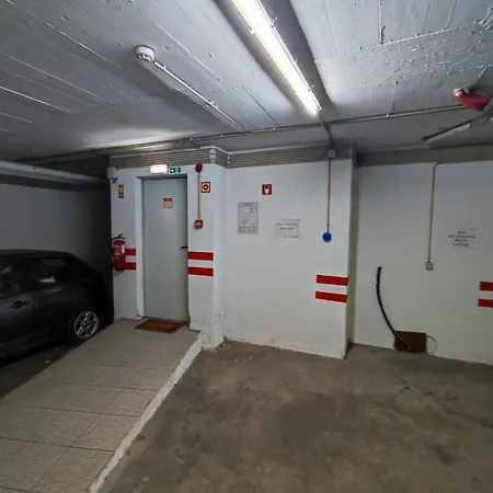 Apartamento Algarve, T2 W/balcony, Armação De Pera