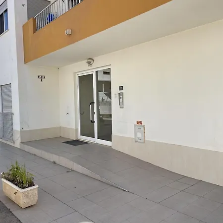 Algarve, Spacious T2 With Balcony And Garage, شقة *